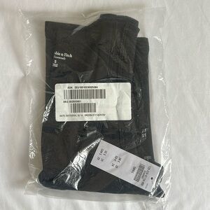 Abercrombie Essential Scoopneck Tank (NWT)